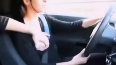 Female Uber Driver Gives Her Passenger A Handjob